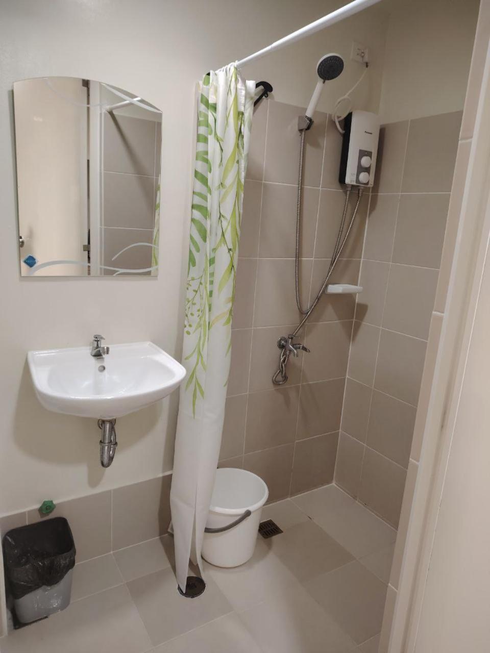 באגויו Cozynest Rentals At Brenthill Condominium מראה חיצוני תמונה