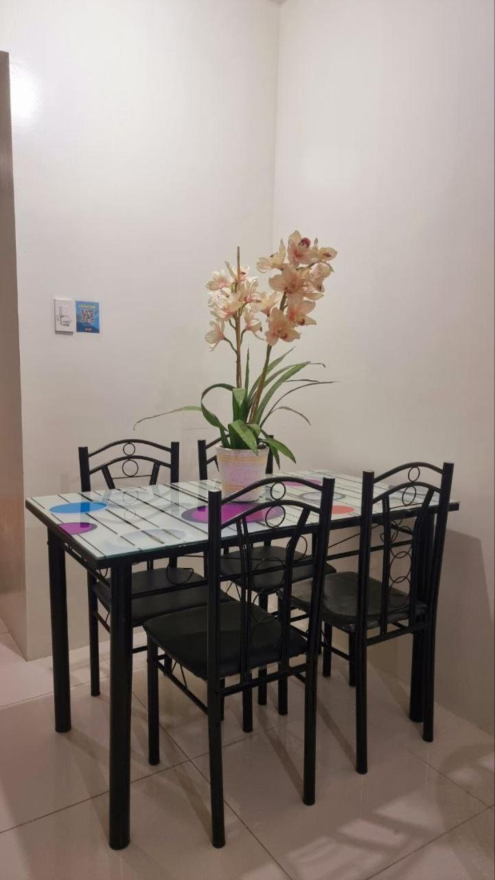 באגויו Cozynest Rentals At Brenthill Condominium מראה חיצוני תמונה